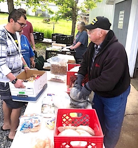 Photo of food distribution at Hope Center, Albion, IL